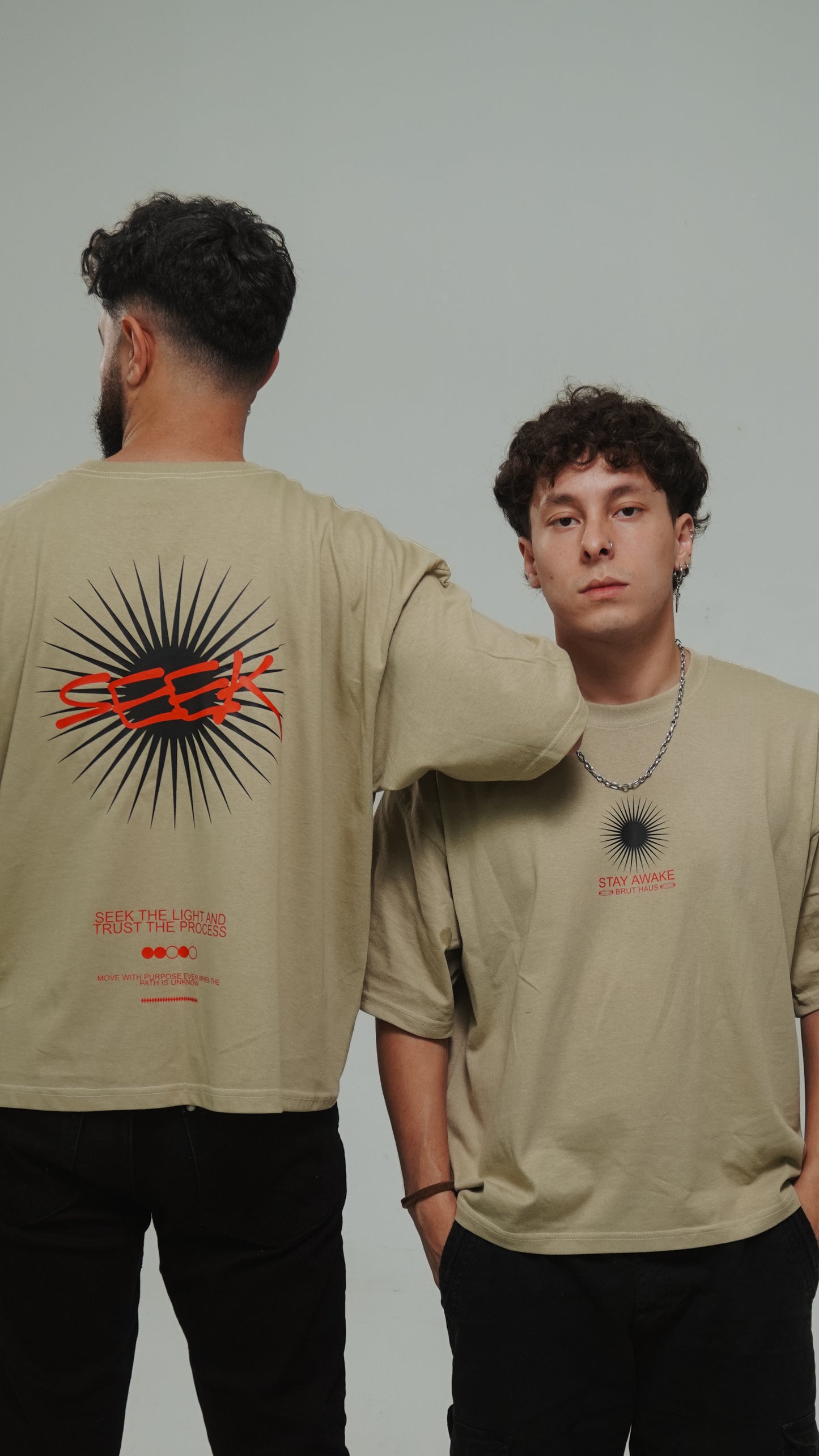 Remera SEEK